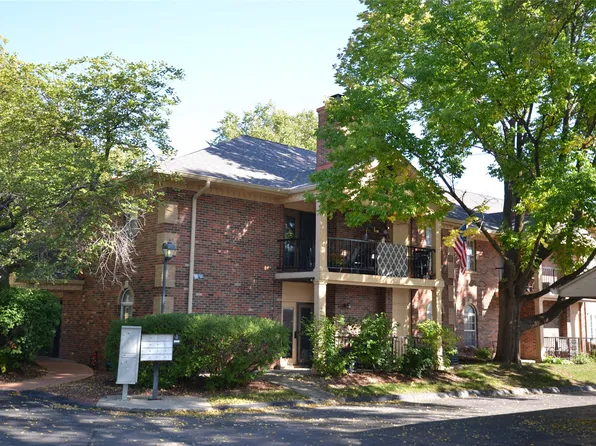 1209 50th St APT 6, West Des Moines, IA 50266