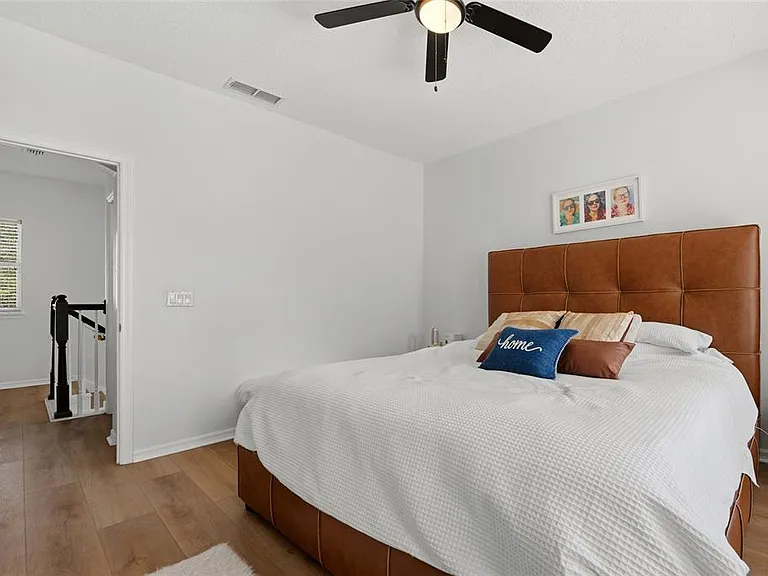 181 Longview Ave — Photo 17