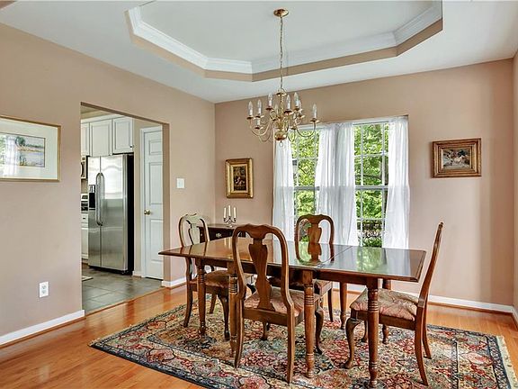 3rd image of 4009 Aspen View Ct