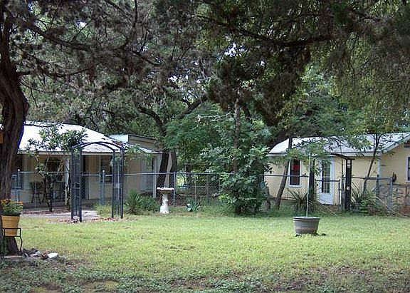 2nd image of 27498 Tx-55 Hwy