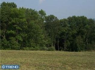 9 Ricks Rd, New Ringgold, PA 17960