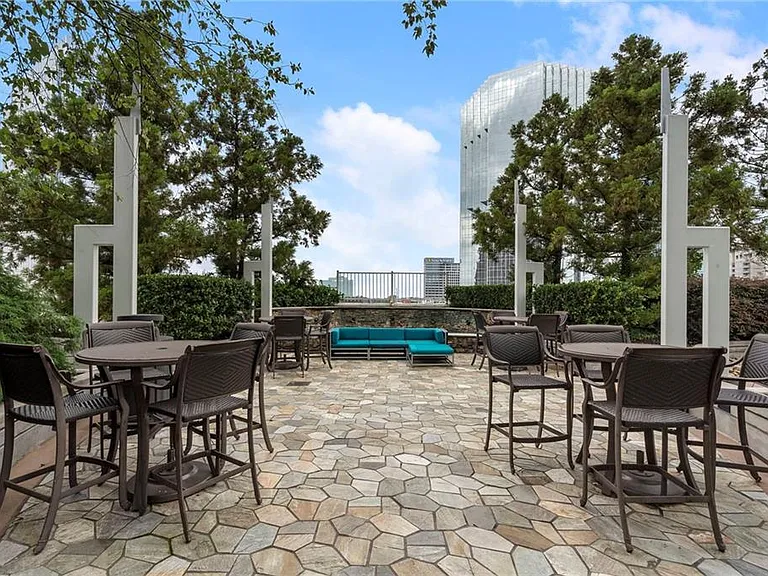 3324 Peachtree Rd NE #2208 — Photo 56
