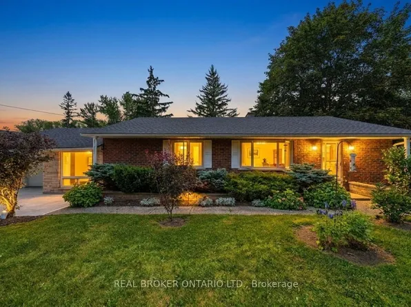 158 Diagonal Rd, North Huron, ON N0G 2W0