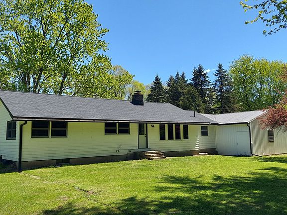 2nd image of 9117 Grange Ave NE