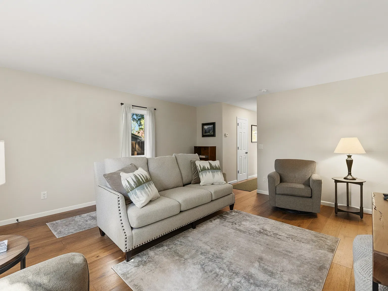 125 Garfield Avenue - 1 — Photo 4