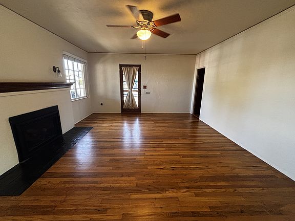 3rd image of 382 Del Mar Ave