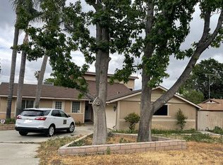 2660 Maryknoll Dr, Colton, CA 92324