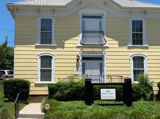 306 Wharf St, Loudon, TN 37774