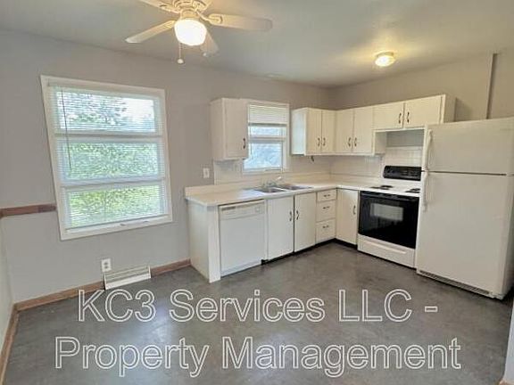3rd image of 200 NW 22nd St