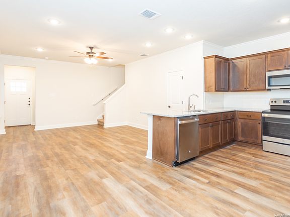5th image of 10318 Candlewood Way