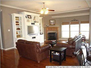 1st image of 43186 Sycamore Bend Ave
