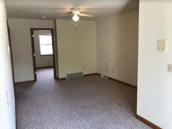 4310 Angela Ct APT 4, Schenectady, NY 12304