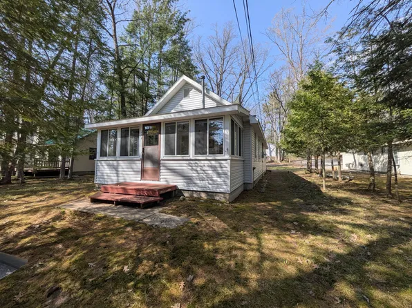 212 Clare Blvd, Roscommon, MI 48653