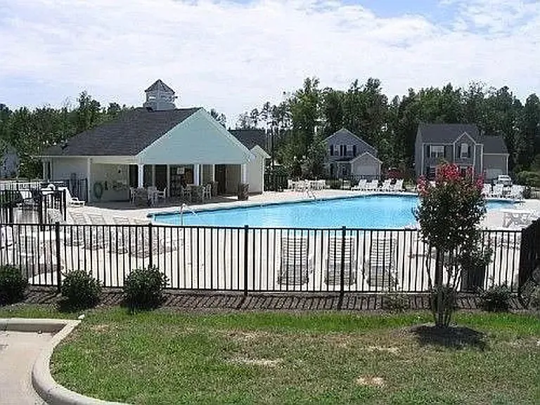 422 Plank Bridge Way — Photo 3