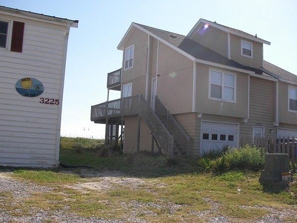 2nd image of 3223 E Beach Dr