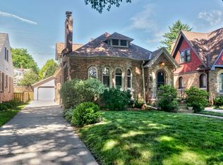 2643 N 74th St, Wauwatosa, WI 53213