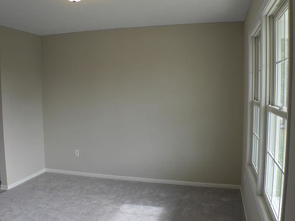 2nd image of 444 W Hunters Dr