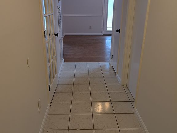 2nd image of 165 Heritage Farm Ln