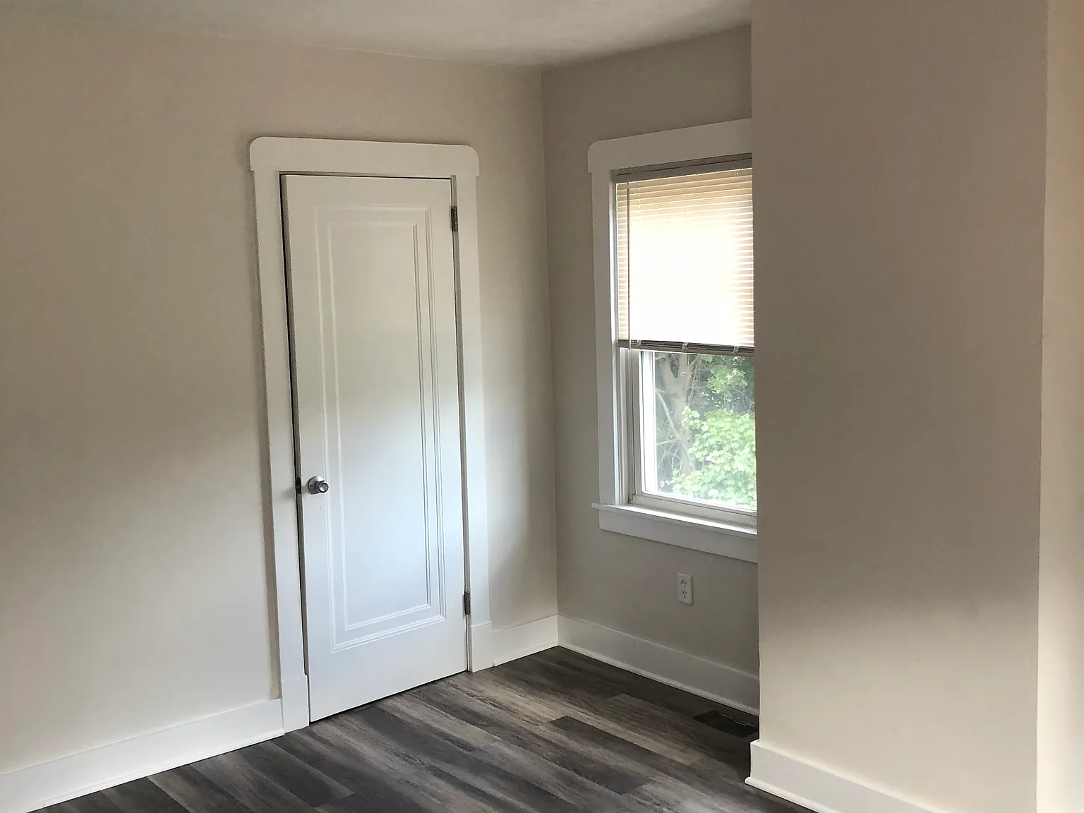 3 bed, 1334 sqft, $1,350 — Photo 2