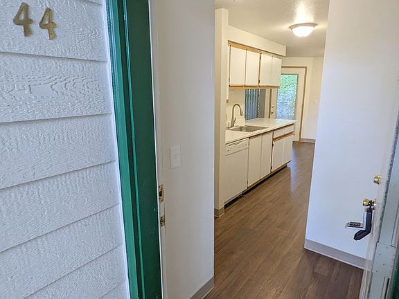 5th image of 4004 SW Beaverton Hillsdale Hwy #4044