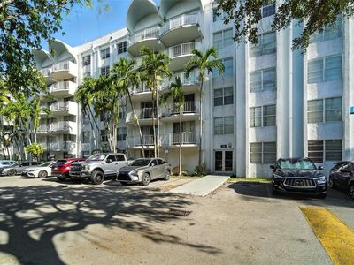 496 NW 165th Street Rd APT D211, Miami, FL, 33169