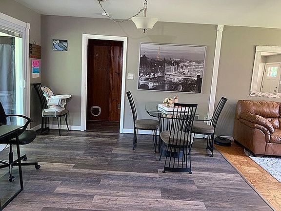 5th image of 5012 Treetop Ln