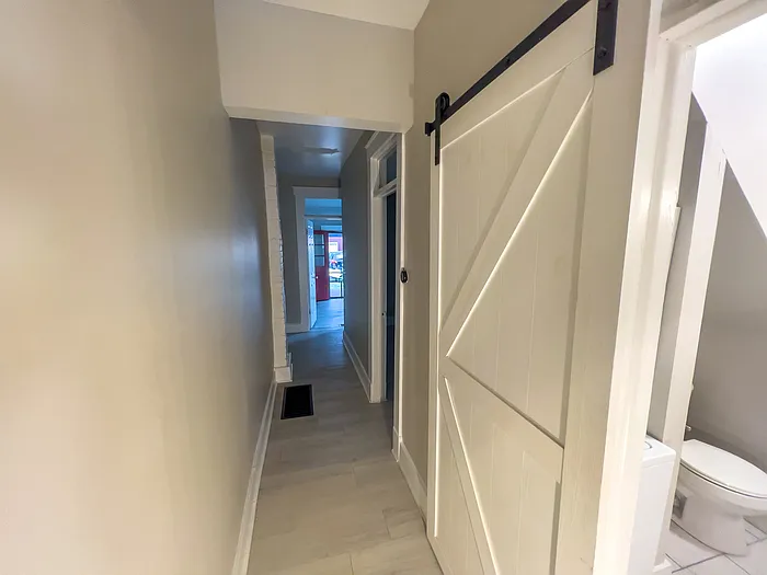 837 N Park Ave #A — Photo 9