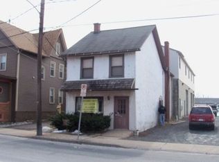 1312 W Broad St, Quakertown, PA 18951