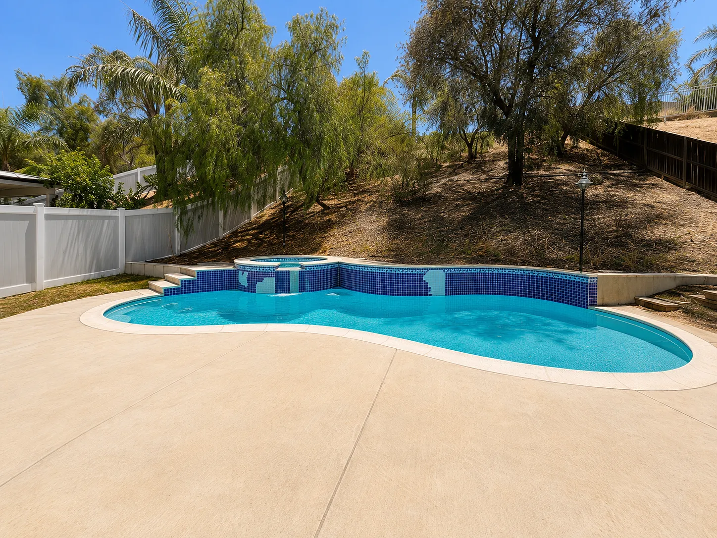 4 bed, 1798 sqft, $3,675 — Photo 3