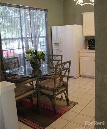 4th image of 2774 Thornbush Ct