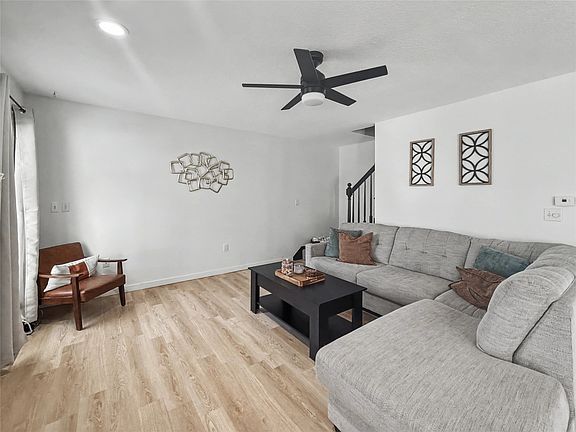 5th image of 3509 Brook Ridge Ct