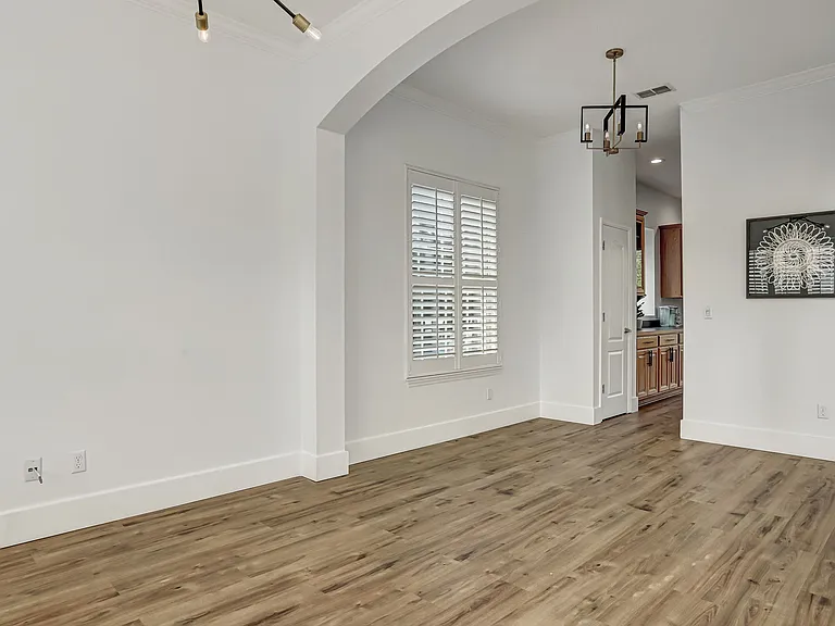 140 Oceans Edge Dr — Photo 10