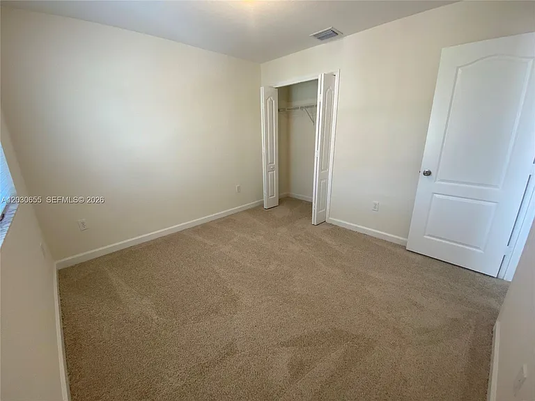 2330 SE 10th St #2330 — Photo 22