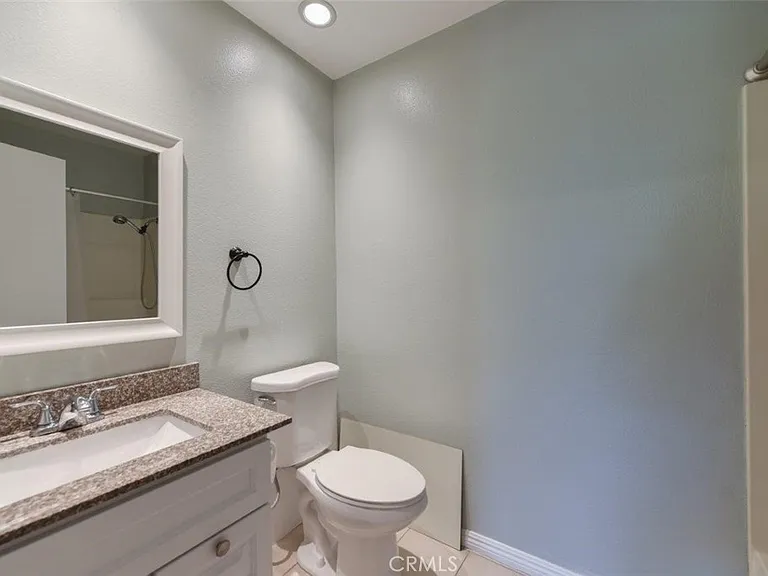 391 Stanford Ct #1 — Photo 27