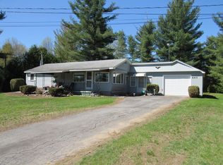 885 Hemmingford Rd, Mooers, NY 12958