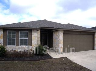 111 Hoya Ln, San Marcos, TX 78666