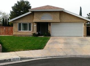 2533 Apache Plume Ct, Palmdale, CA 93550