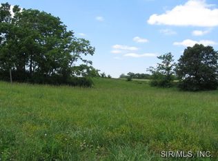 4803 Red Oak Dr, Waterloo, IL 62298