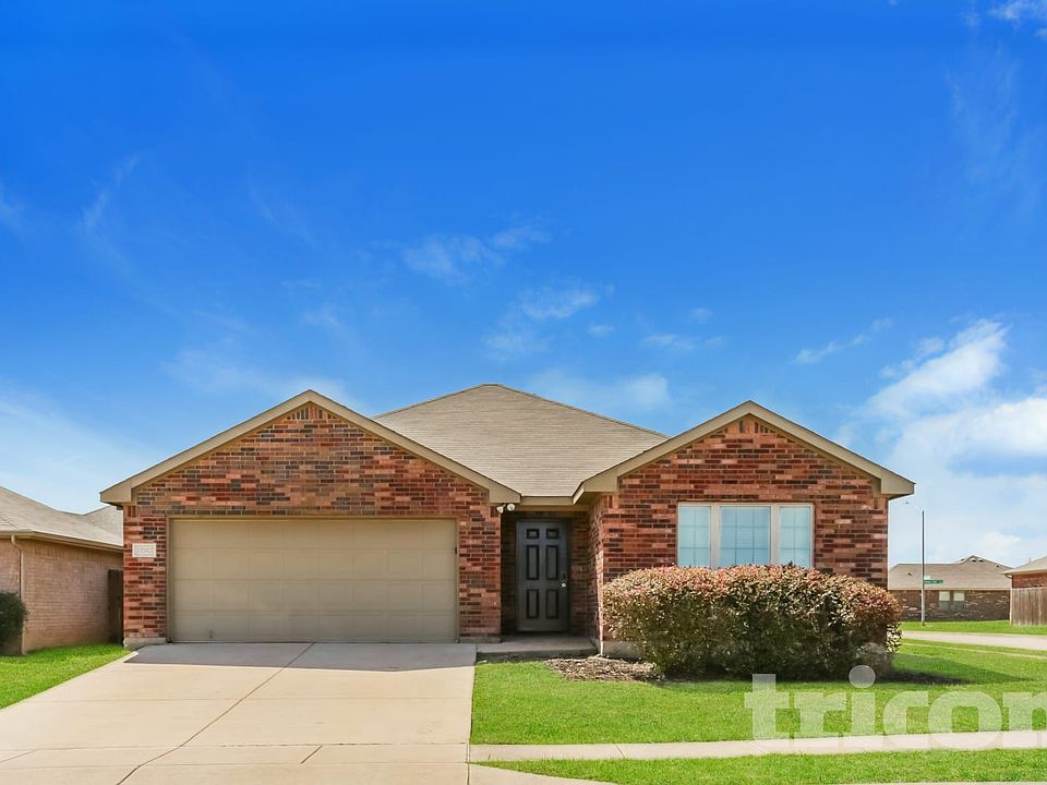 1st image of 12352 Hunters Knoll Dr