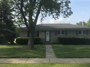 13901 E 14 Mile Rd, Sterling Heights, MI 48312