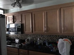 Dos Pinos Town Houses Calle 3 I 8 Rio, San Juan, PR 00923