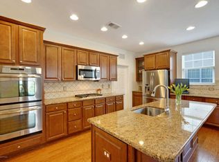 4 Lenox Rd, Jackson, NJ 08527