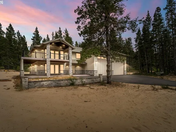 8985 Sandy Heights Rd, Cloverdale, OR 97112