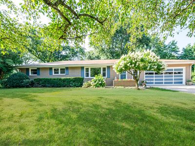 290 Yellow Creek Dr, Saint Joseph, MI, 49085