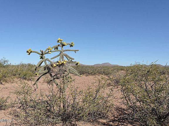 3rd image of W Agua Blanca Rd