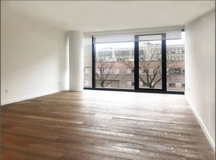 21-30 44th Dr #3B, Long Island City, NY