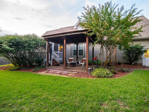 5th image of 2713 Washington Ln