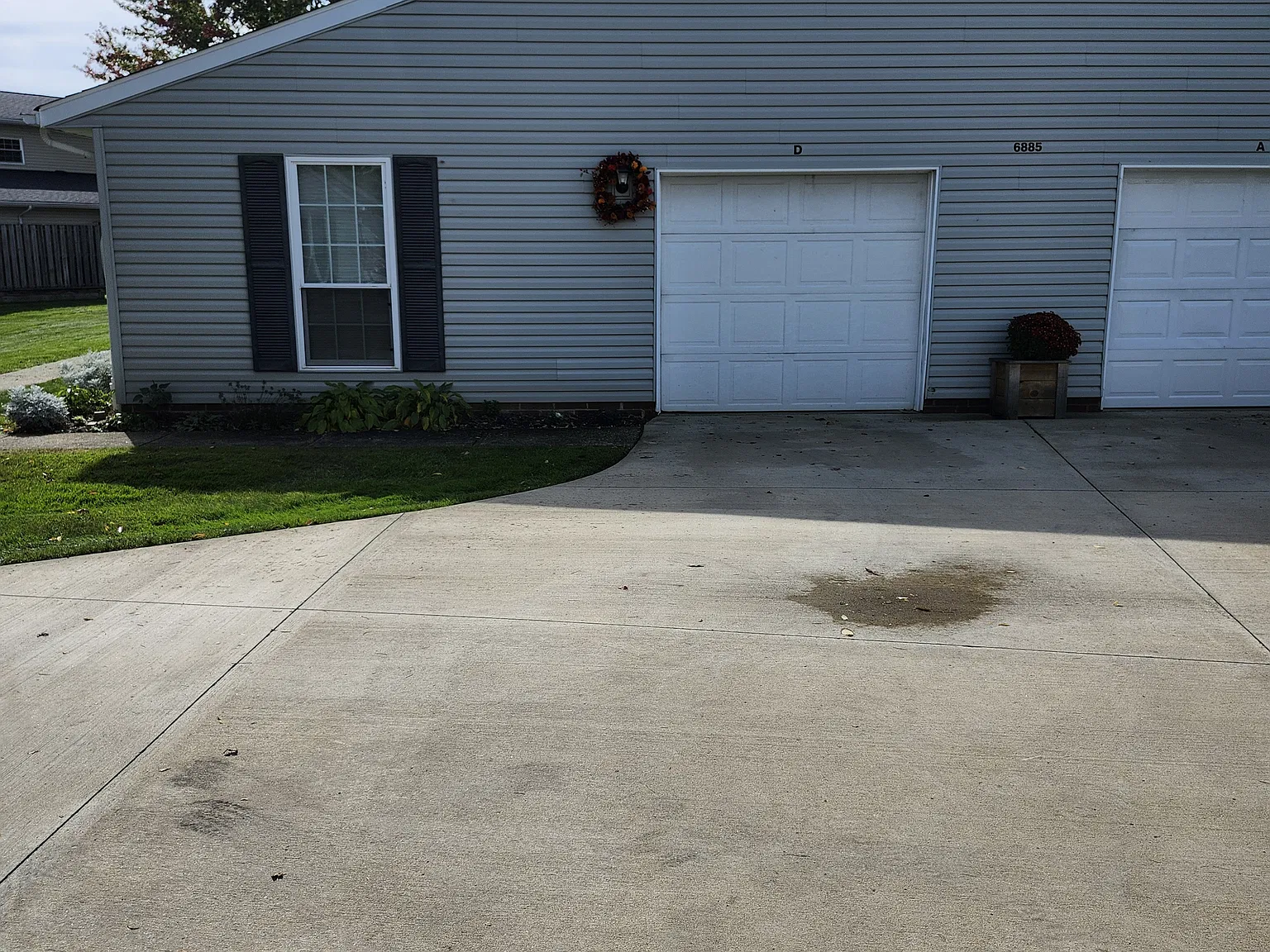 Stratford Cir, Mentor — Photo 3