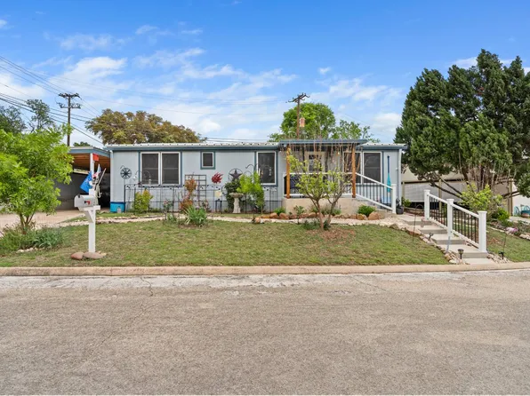 2 Loma Linda Dr, Kerrville, TX 78028
