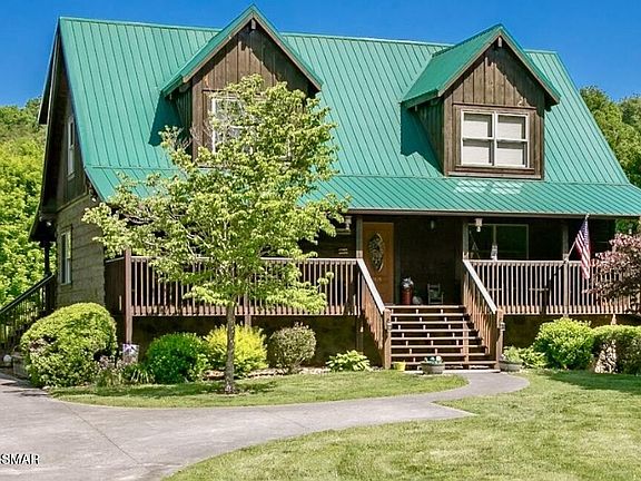 2nd image of 3525 Autumn Woods Ln